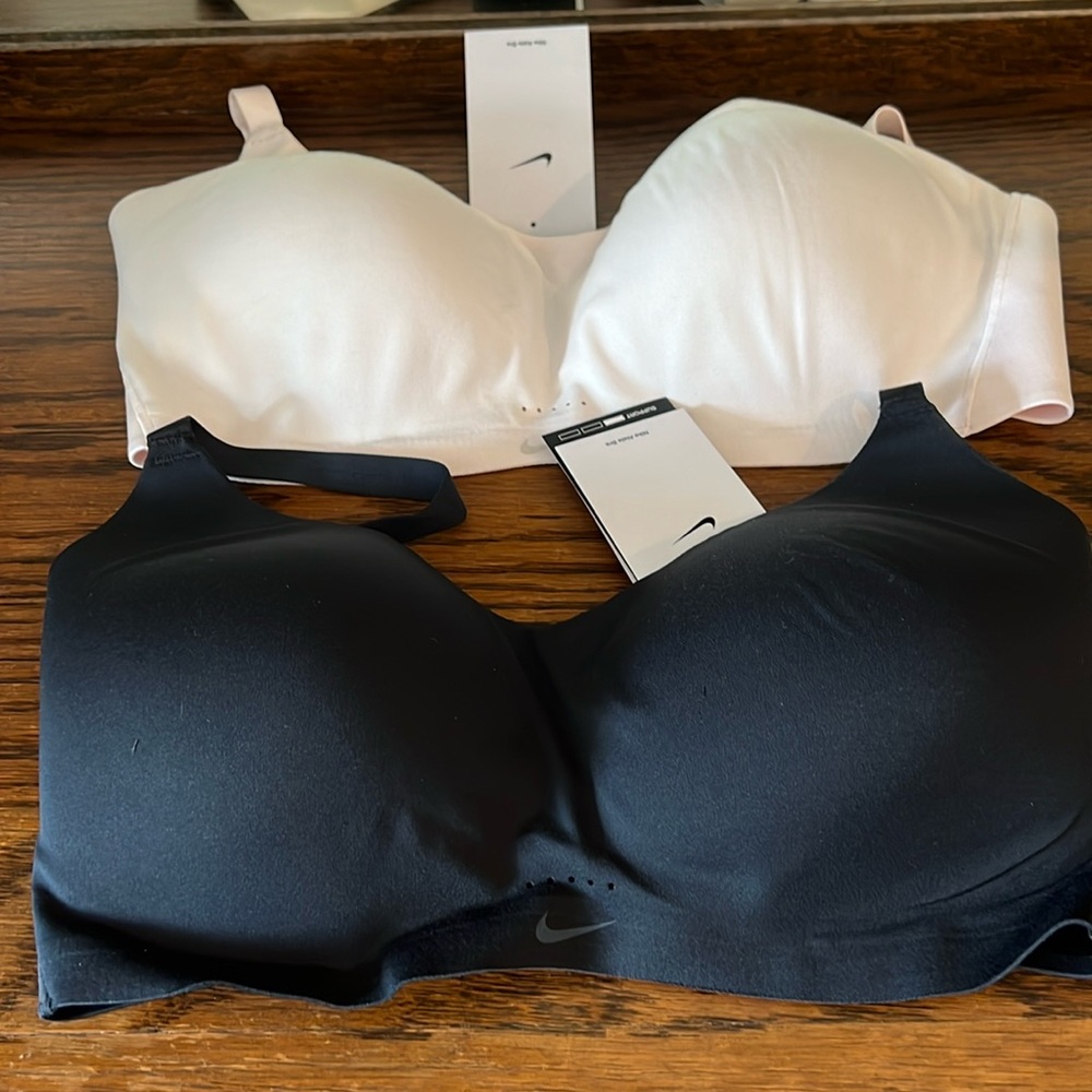 Nike women’s exercise training bra. Set of 2.  New with tags. Size F-G